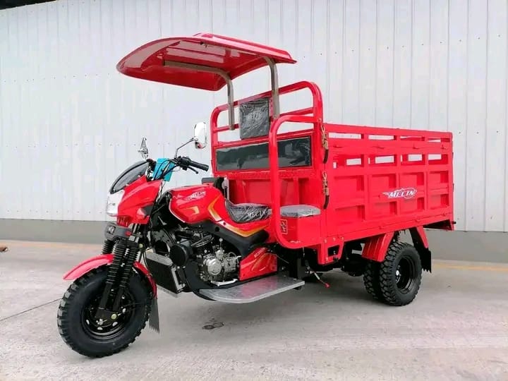 Brand new tuktuk